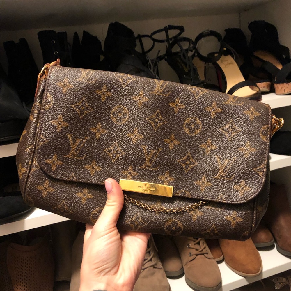 Louis Vuitton Favorite MM
